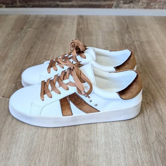 Corkys Women's Cinnamon Velvet No Chase Sneaker Size 6 - Picture 1 of 3
